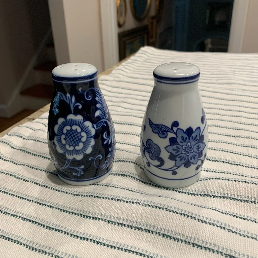 Pier 1 Mandarin Salt and Pepper Shakers Blue and White Floral Ceramic
